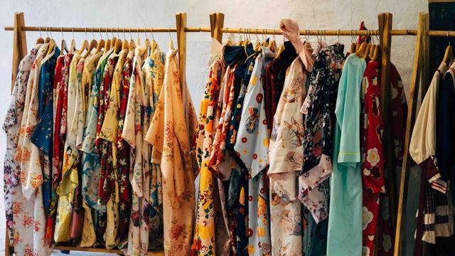 Welke kleding moet je dragen bij video opnames? Kleding kiezen voor film of video