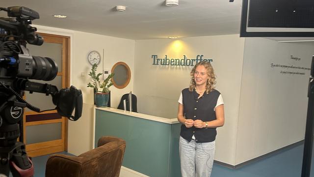 Interview met een medewerker Trubendorffer collega wordt geinterviewd op camera over onboardingsdag