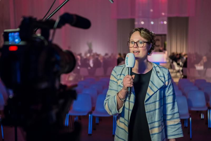 Professioneel op camera presenteren? Presenteren op camera