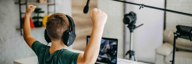 Rijk worden met YouTube Geld verdienen met YouTube