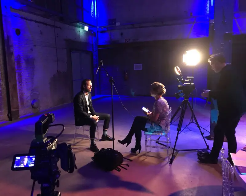 Bezoekers evenement interviewen