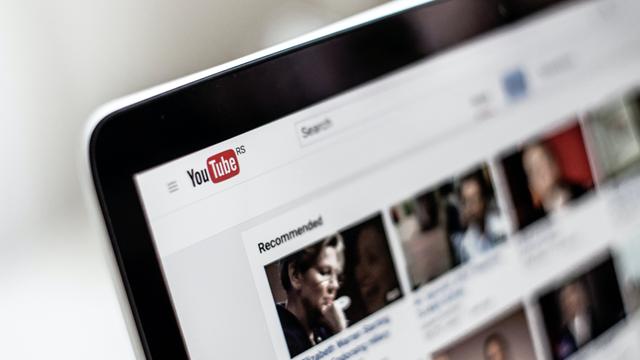 Video titels schrijven voor YouTube Video's met titel op YouTube